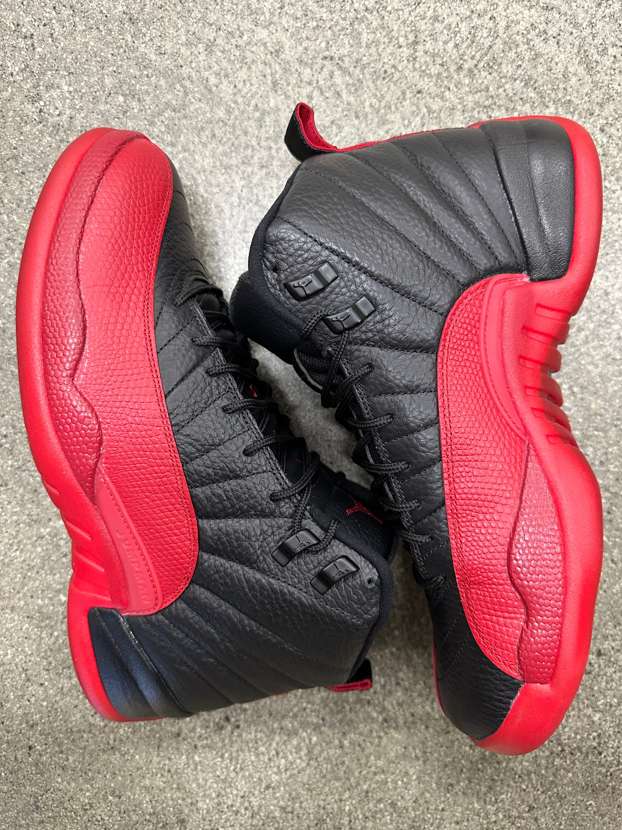 AIR JORDAN 12 FLU GAME 2016 - SIZE 10 (WORN)