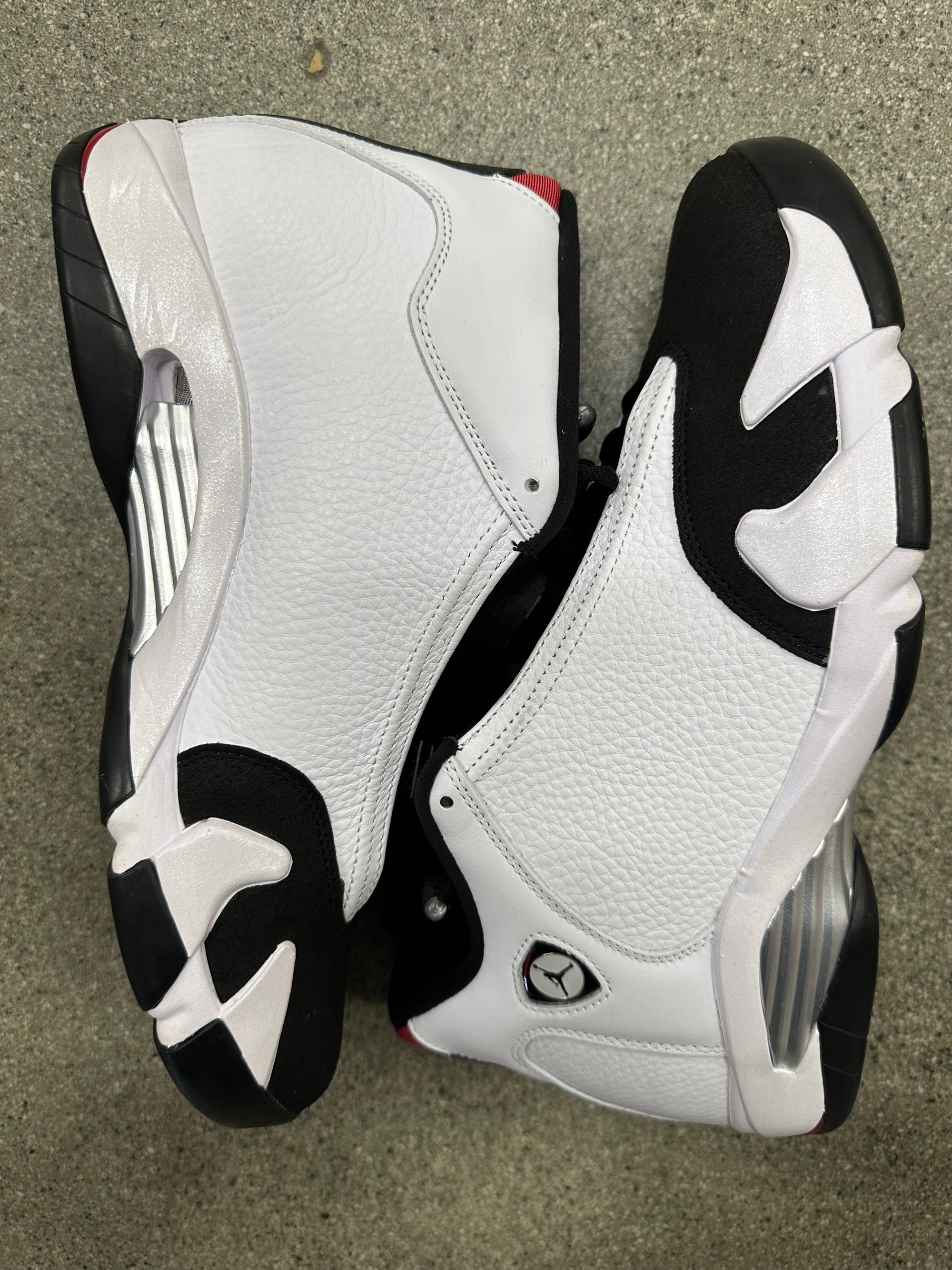 AIR JORDAN 14 BLACK TOE 2023 - SIZE 12 (WORN)