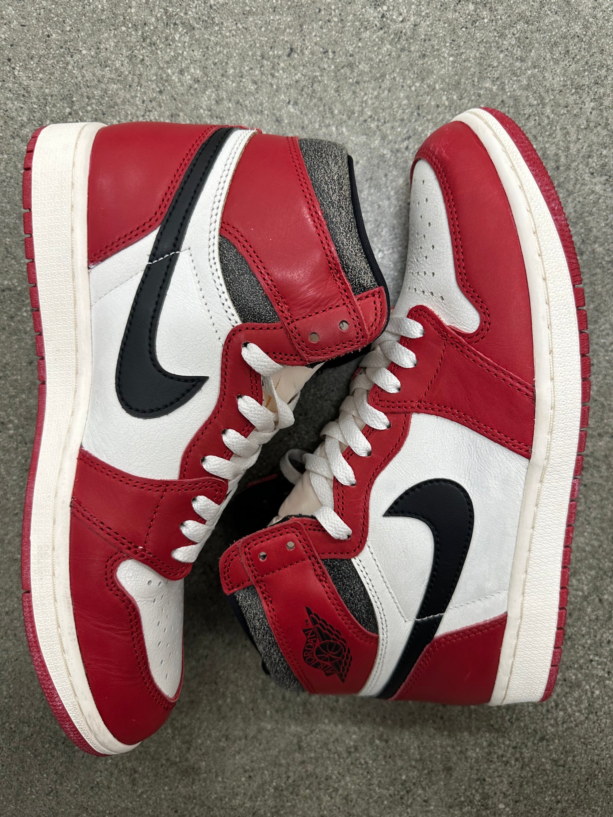 AIR JORDAN 1 LOST AND FOUND - SIZE 10.5 (WORN)