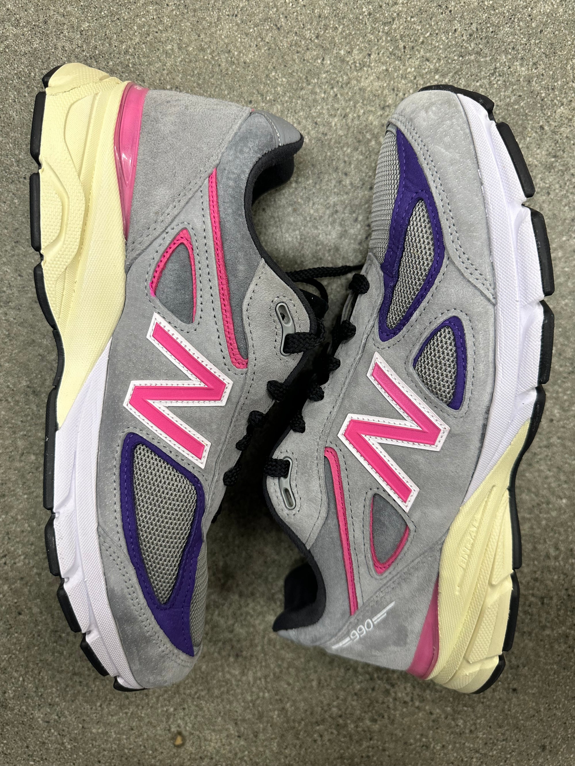 NEW BALANCE 990V4 KITH UNITED ARROWS WITH SOCKS - SIZE 11.5 (WORN) (SUPER CLEAN)