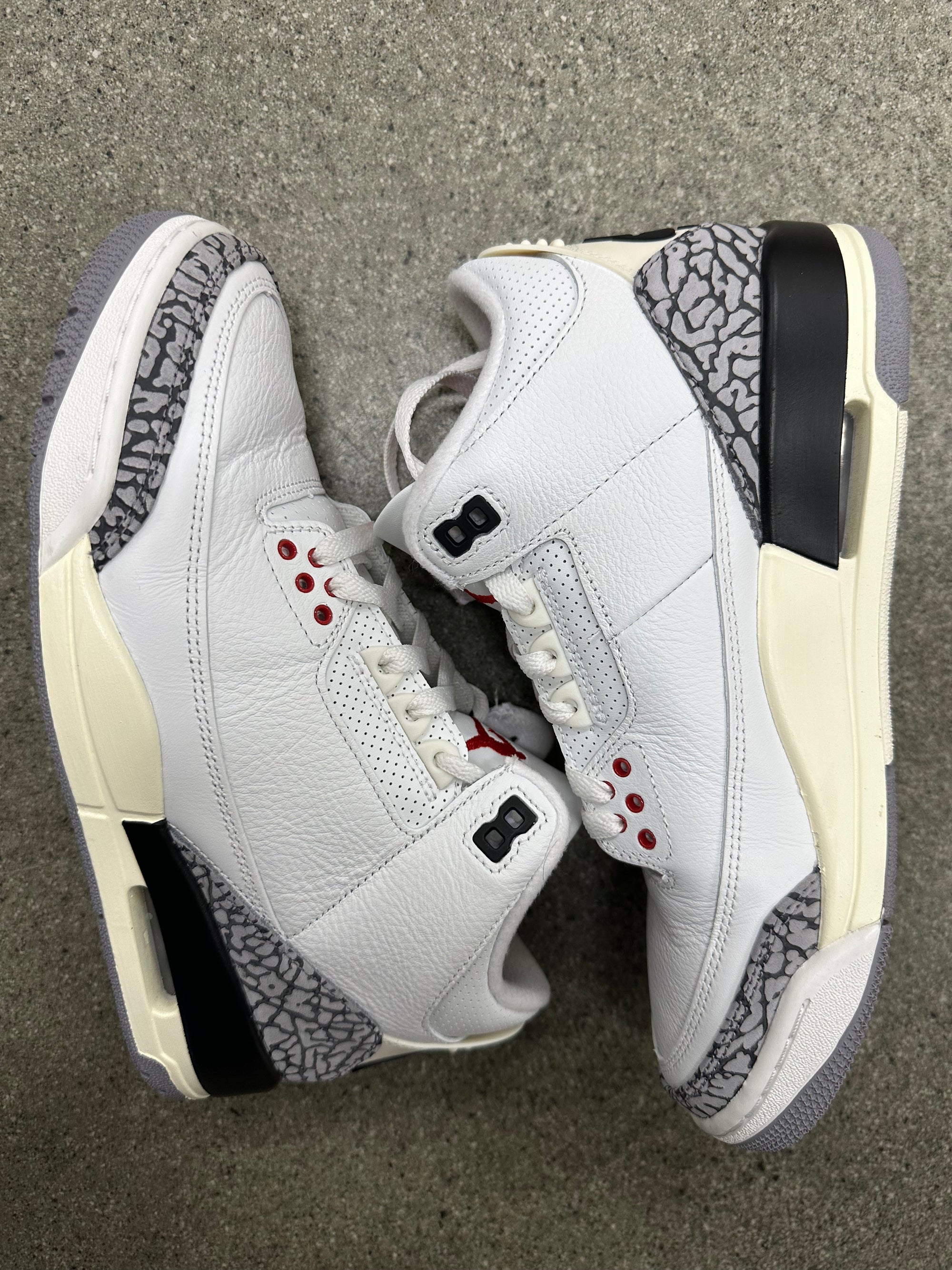 AIR JORDAN 3 REIMAGINED - SIZE 8 (WORN)