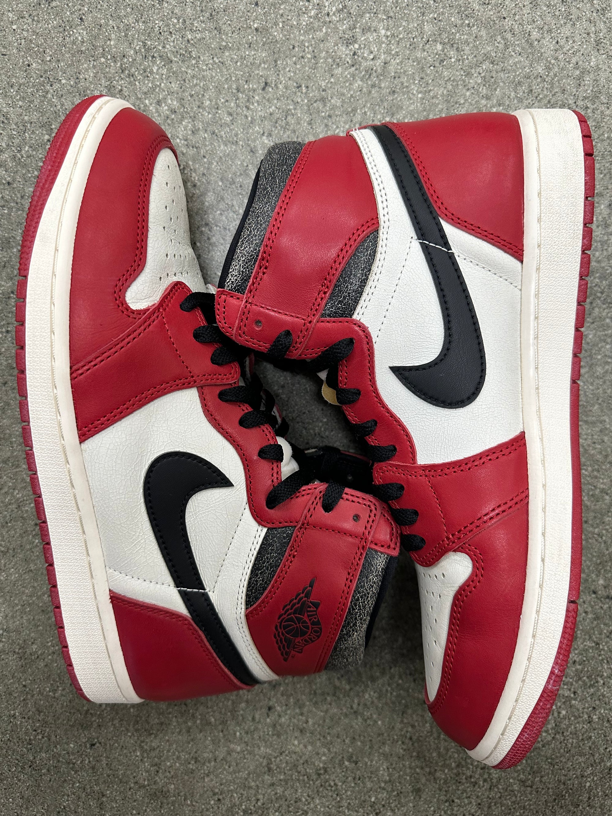 AIR JORDAN 1 LOST AND FOUND - SIZE 11.5 (WORN) (SUPER CLEAN)