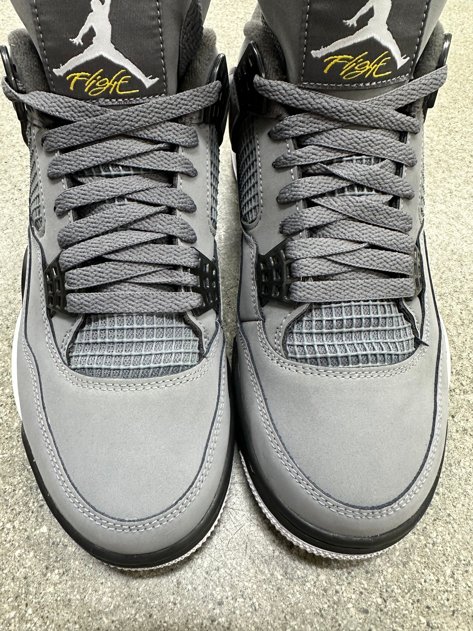 AIR JORDAN 4 COOL GREY - SIZE 10 (WORN) (SUPER CLEAN)