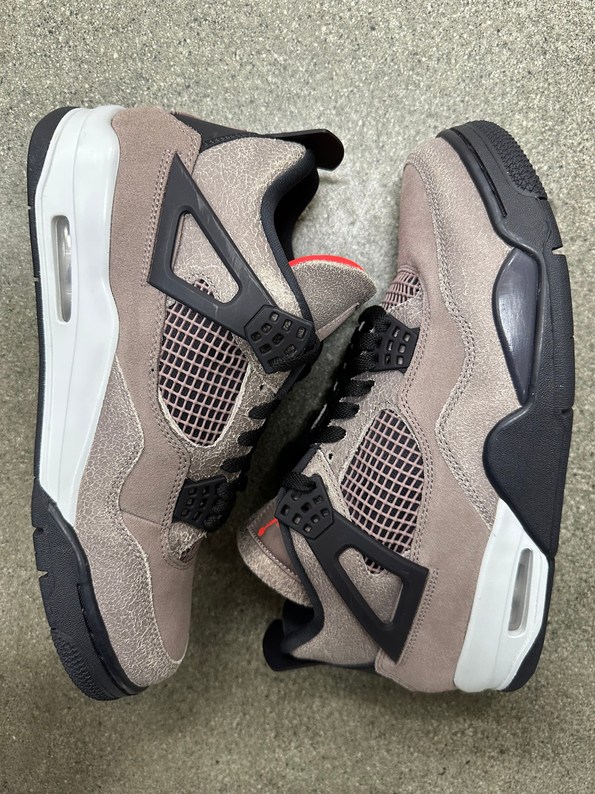 AIR JORDAN 4 TAUPE HAZE - SIZE 10.5 (WORN)