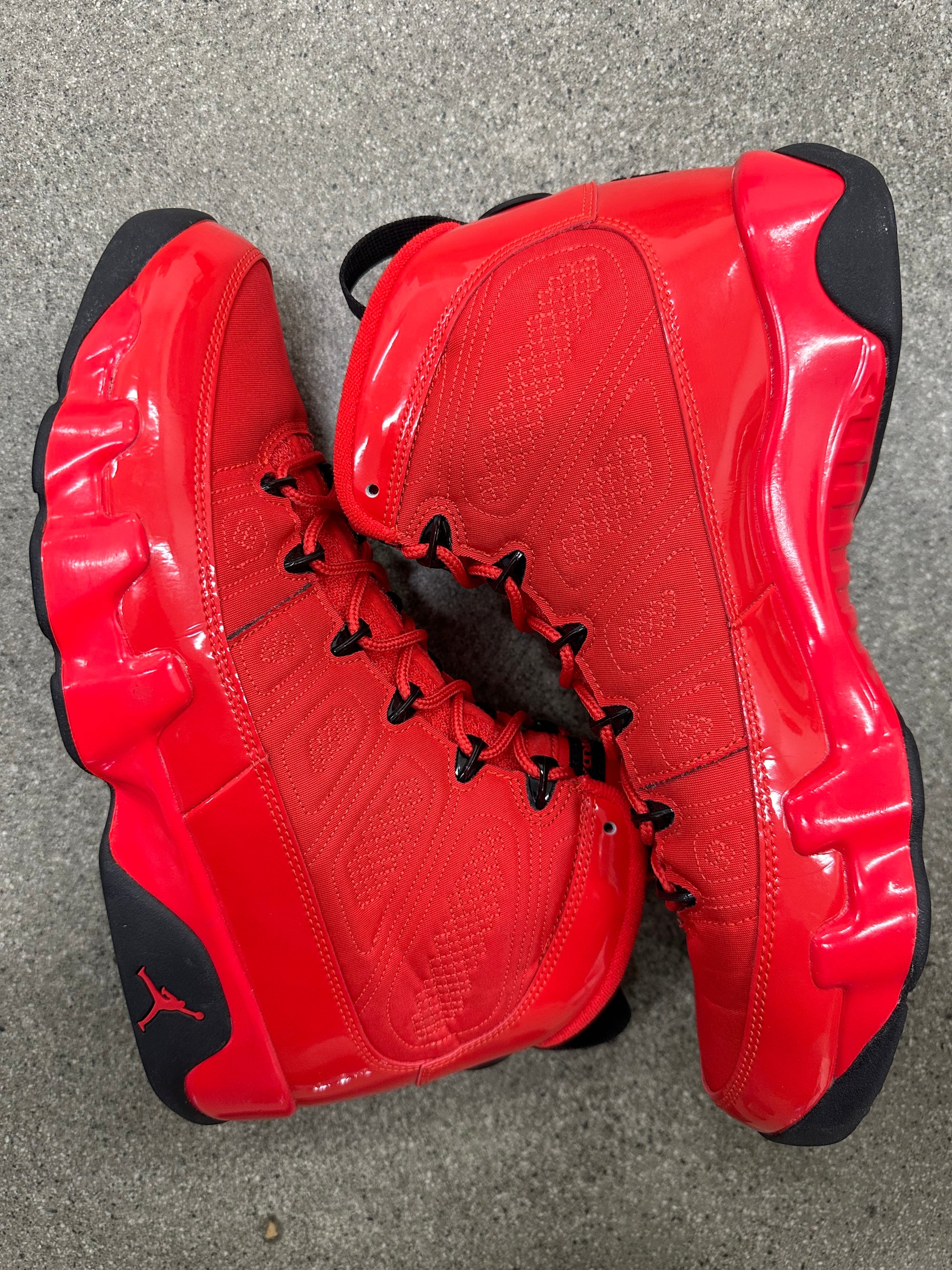 AIR JORDAN 9 CHILE RED - SIZE 11 (WORN)