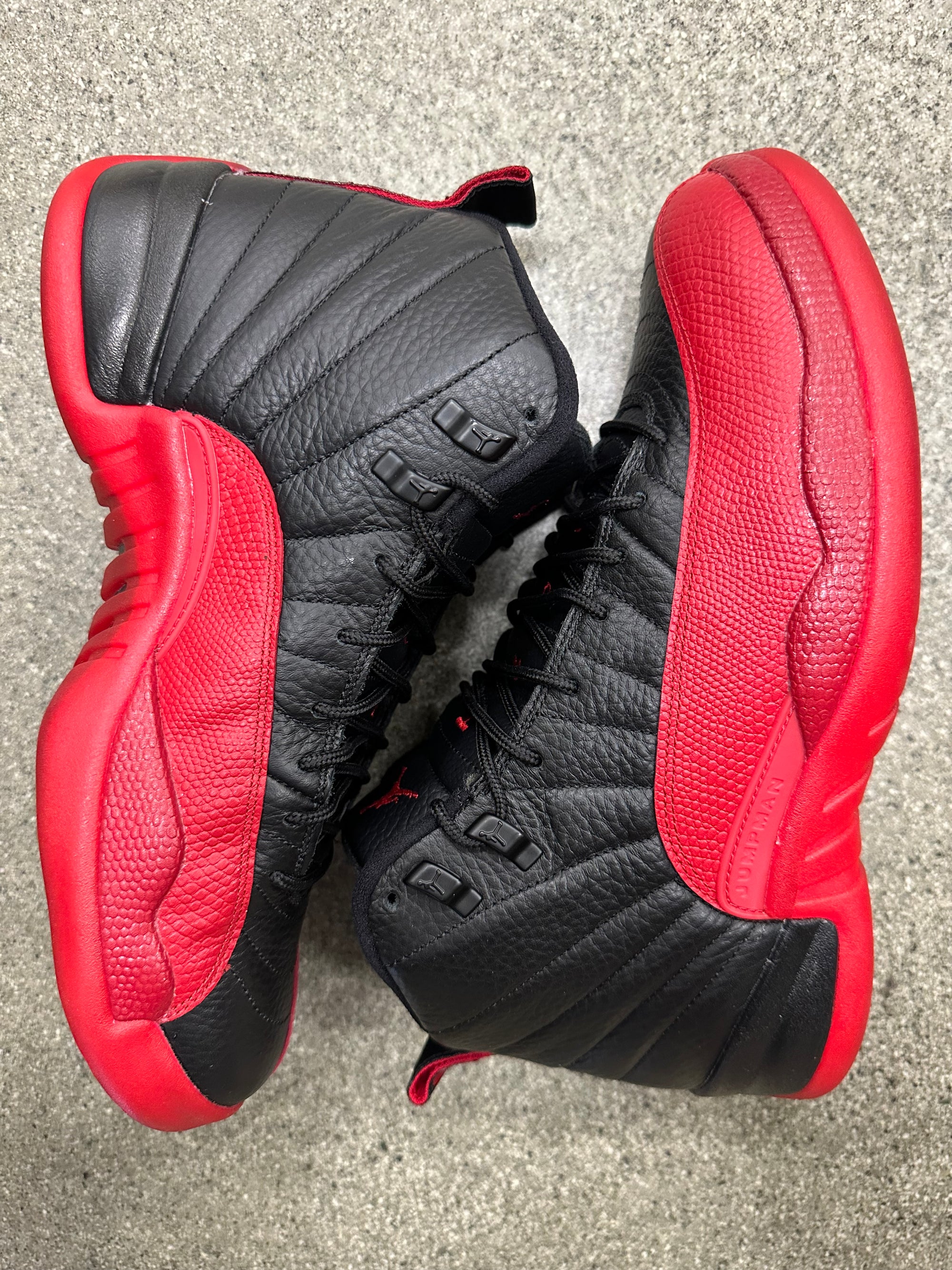 AIR JORDAN 12 FLU GAME 2016 - SIZE 10 (WORN)