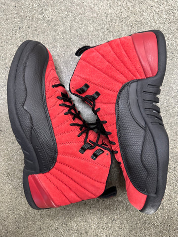 AIR JORDAN 12 REVERSE FLU GAME - SIZE 8.5 (WORN)