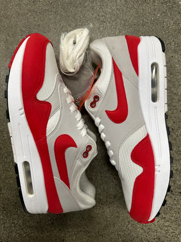 AIR MAX 1 ANNIVERSARY WHITE RED - SIZE 8.5 (WORN)