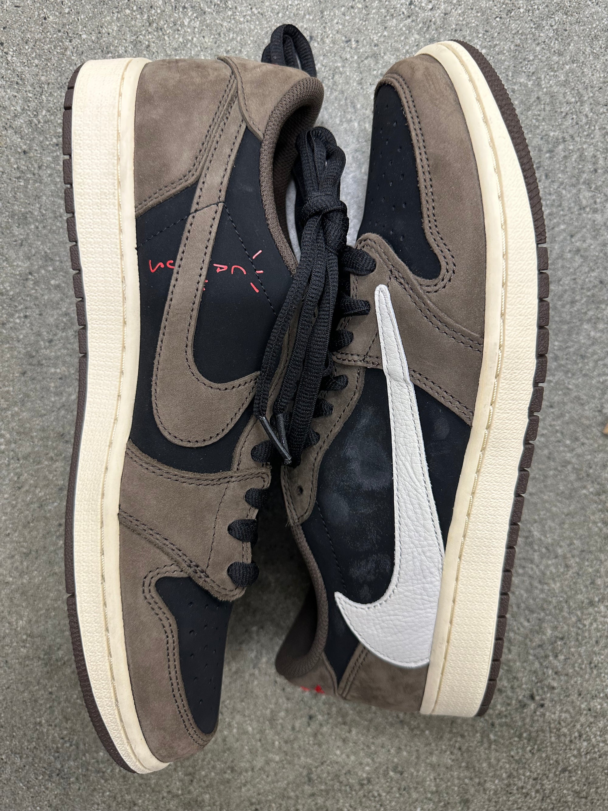 AIR JORDAN 1 LOW TRAVIS SCOTT MOCHA - SIZE 11 (WORN) (SUPER CLEAN)