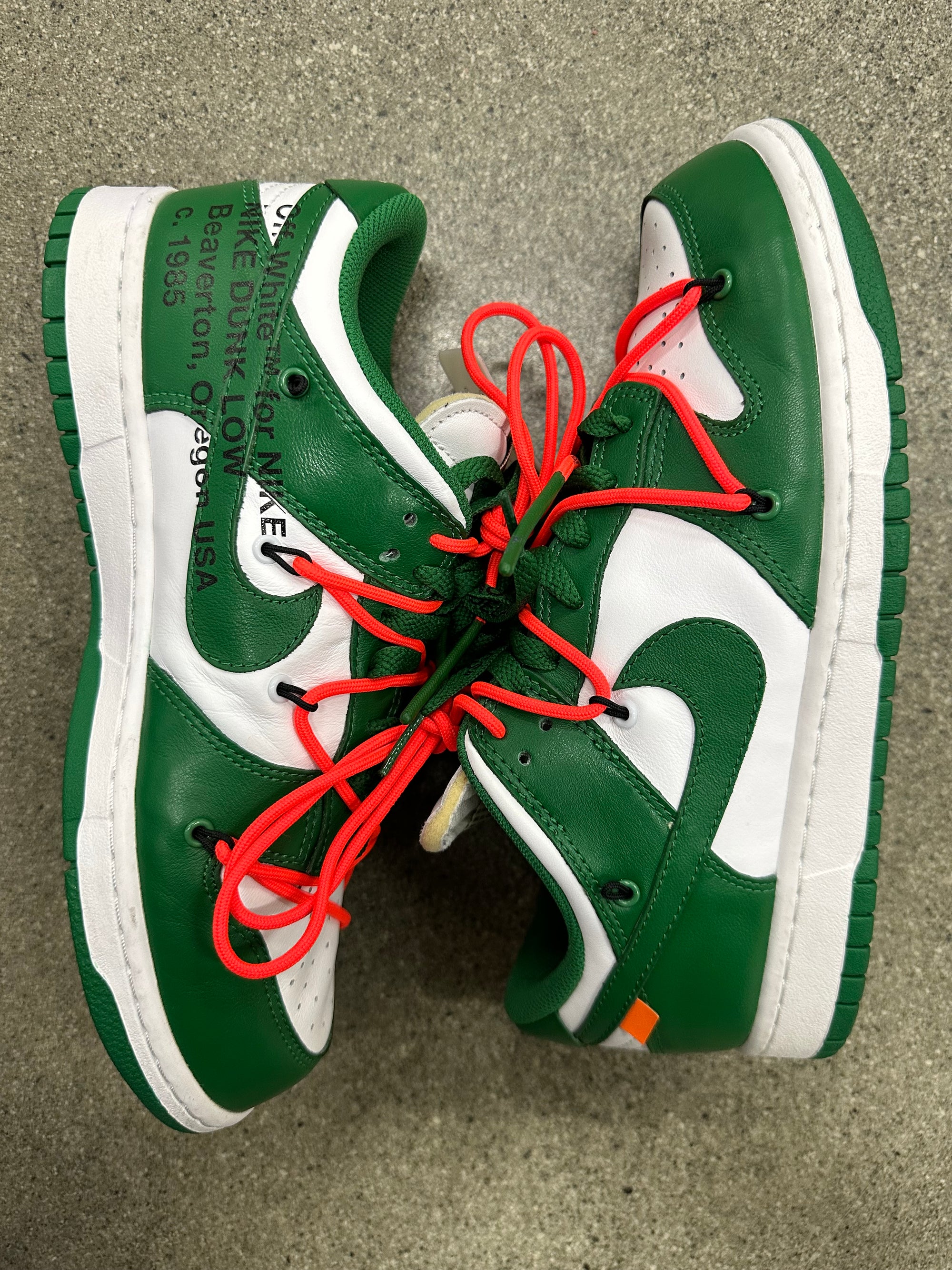 DUNK LOW PINE GREEN OFF WHITE - SIZE 9 (WORN)