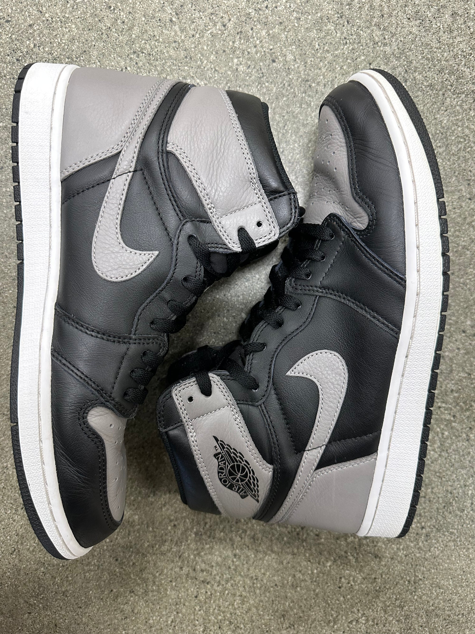 AIR JORDAN 1 HIGH SHADOW 2018 - SIZE 11 (WORN)