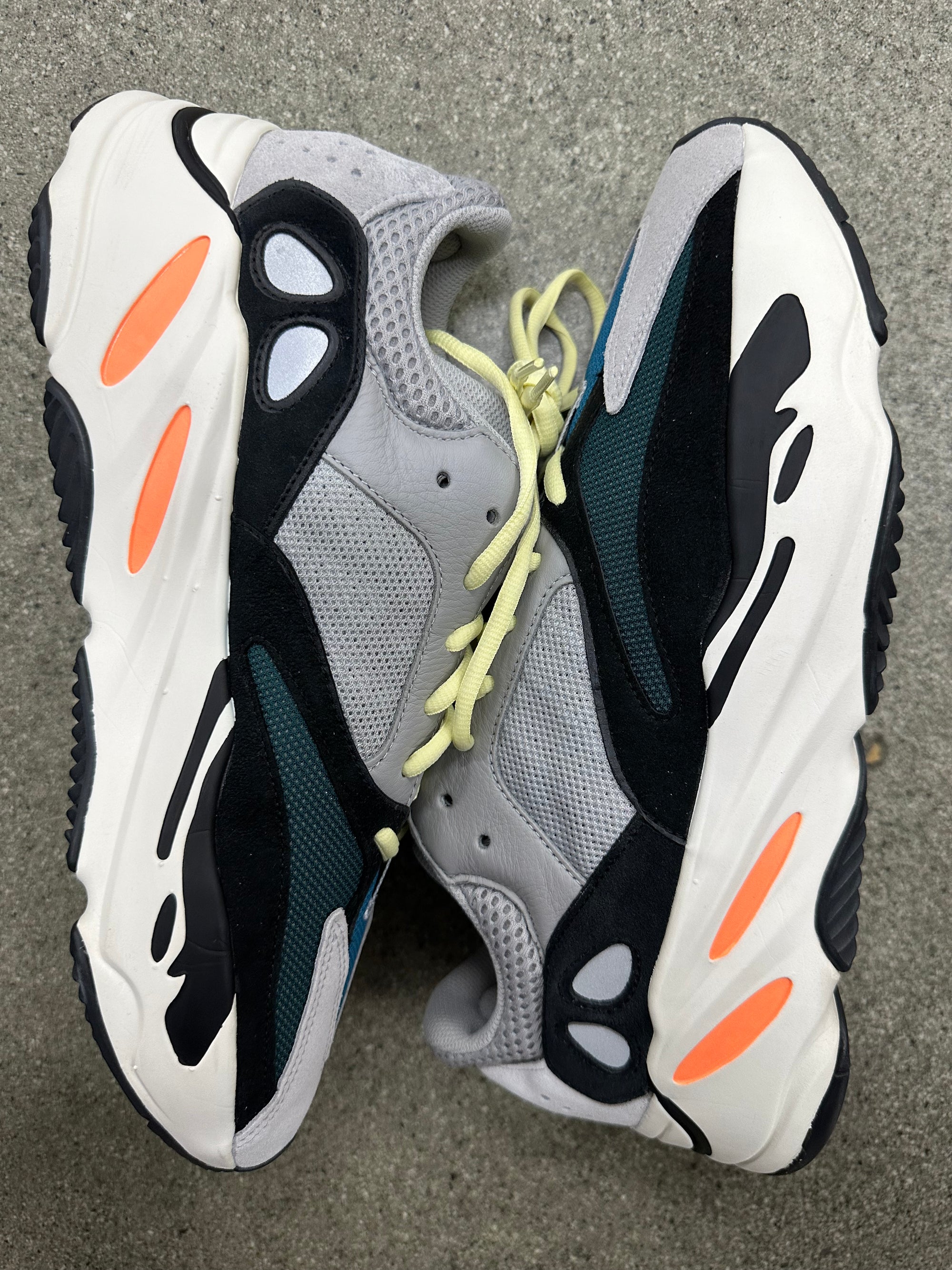 YEEZY 700 WAVE RUNNER - SIZE 12 (WORN)