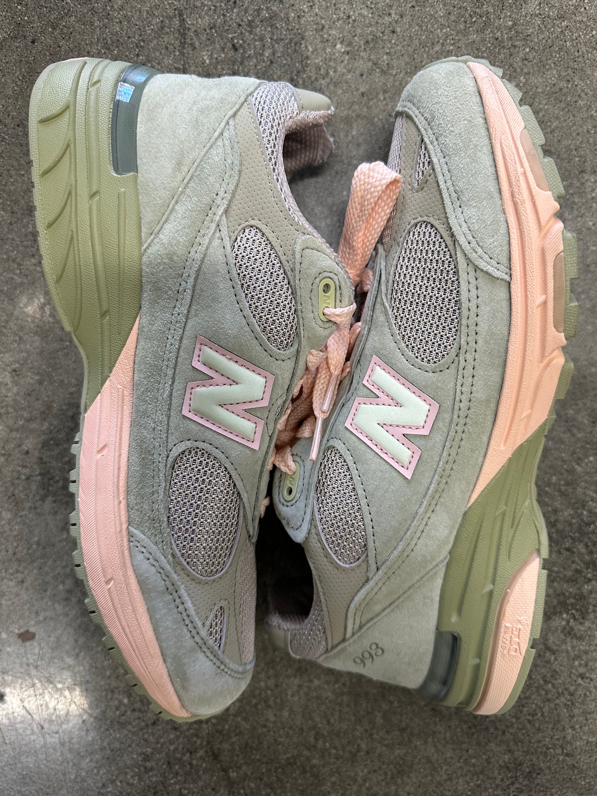 NEW BALANCE 993 JOE FRESHGOODS ART SAGE - SIZE 9 (WORN) (SUPER CLEAN)