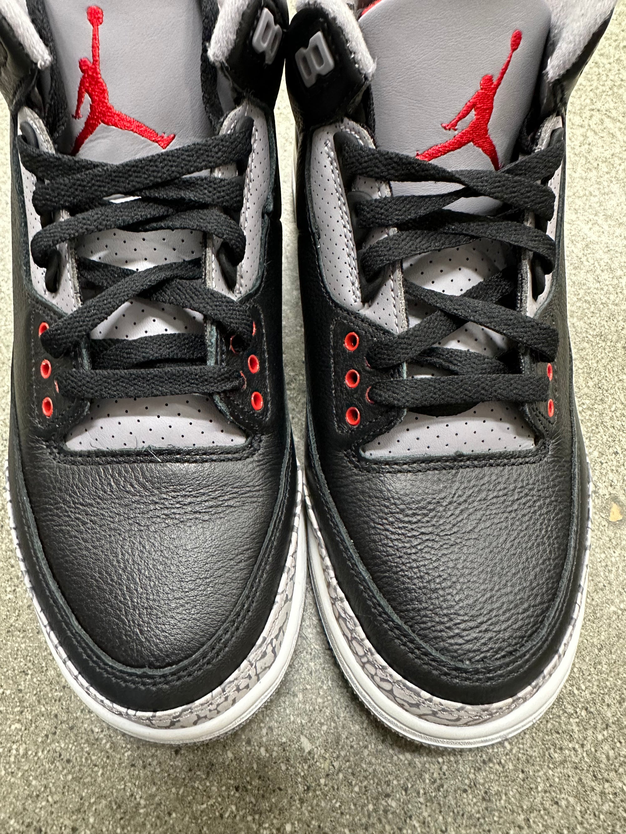 AIR JORDAN 3 BLACK CEMENT 2024 - SIZE 9 (WORN) (SUPER CLEAN)