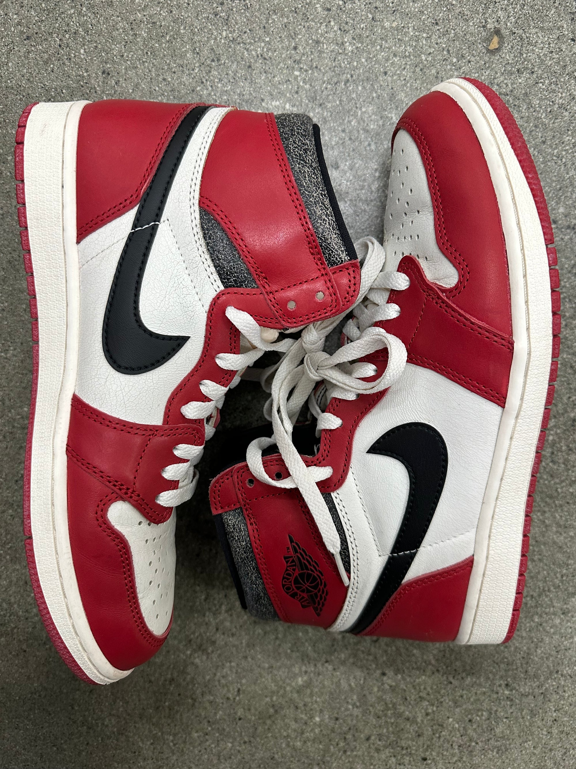 AIR JORDAN 1 LOST AND FOUND - SIZE 10 (WORN)