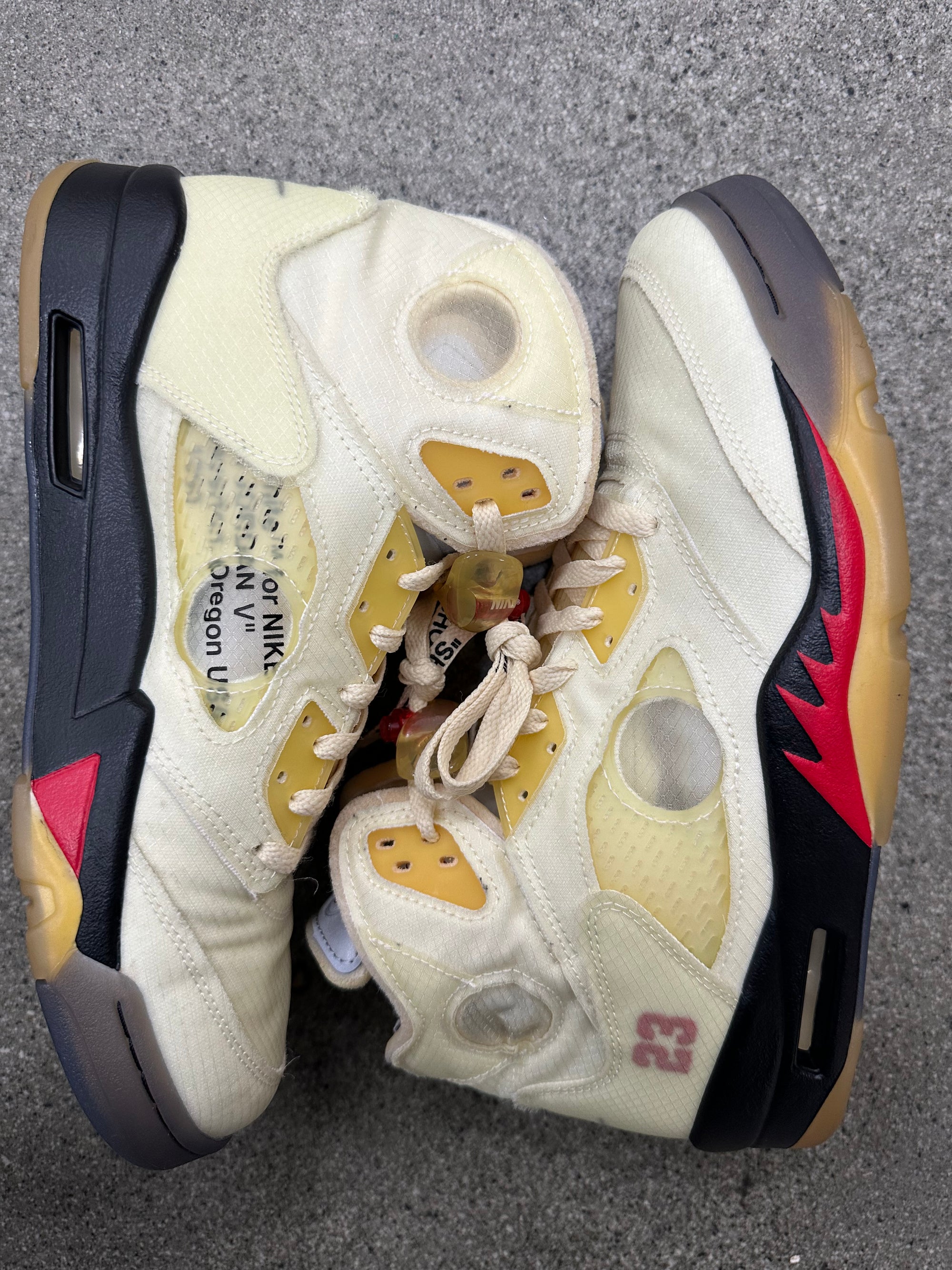 OFF WHITE AIR JORDAN 5 SAIL - SIZE 11 (WORN)