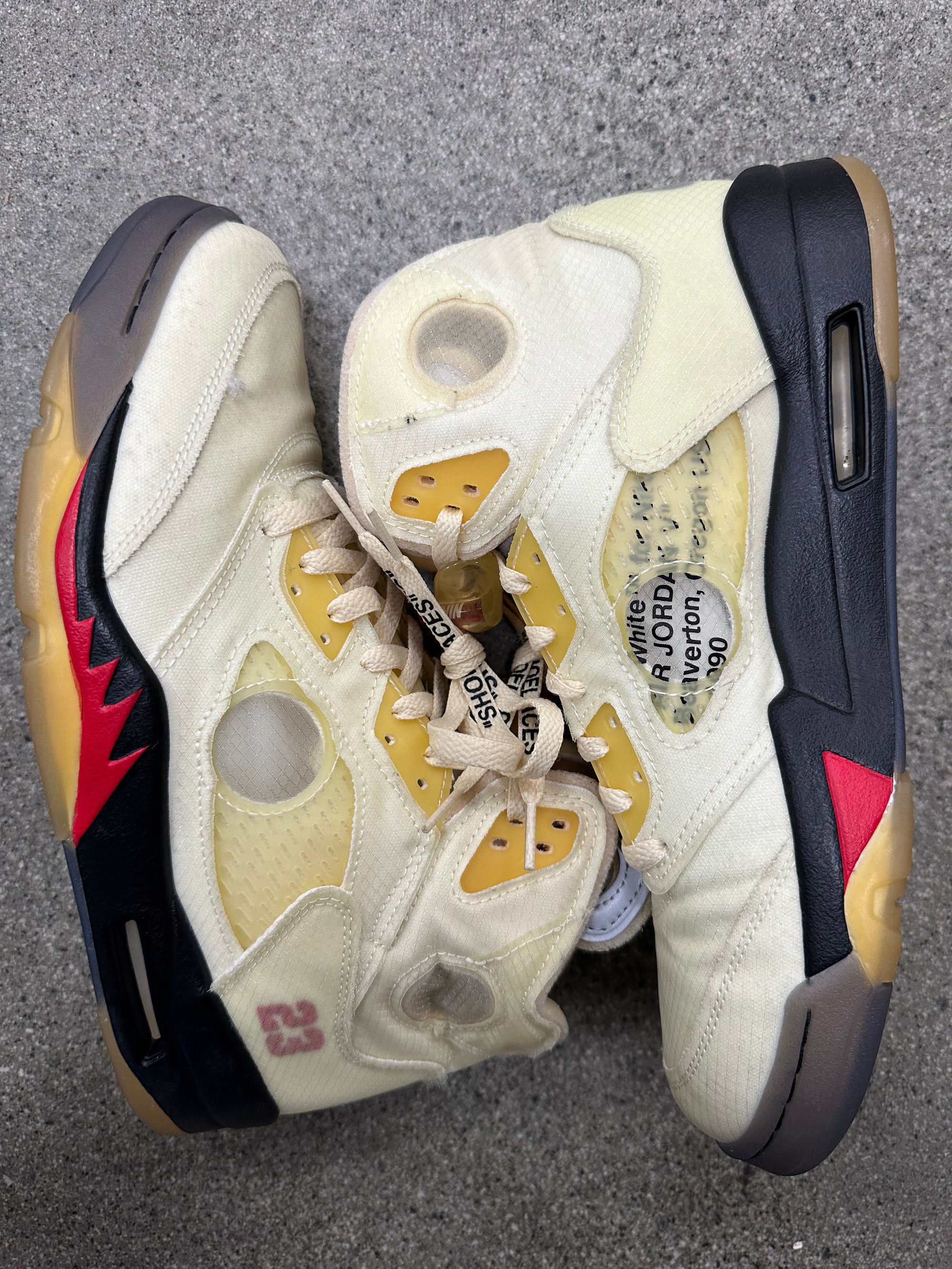 OFF WHITE AIR JORDAN 5 SAIL - SIZE 11 (WORN)