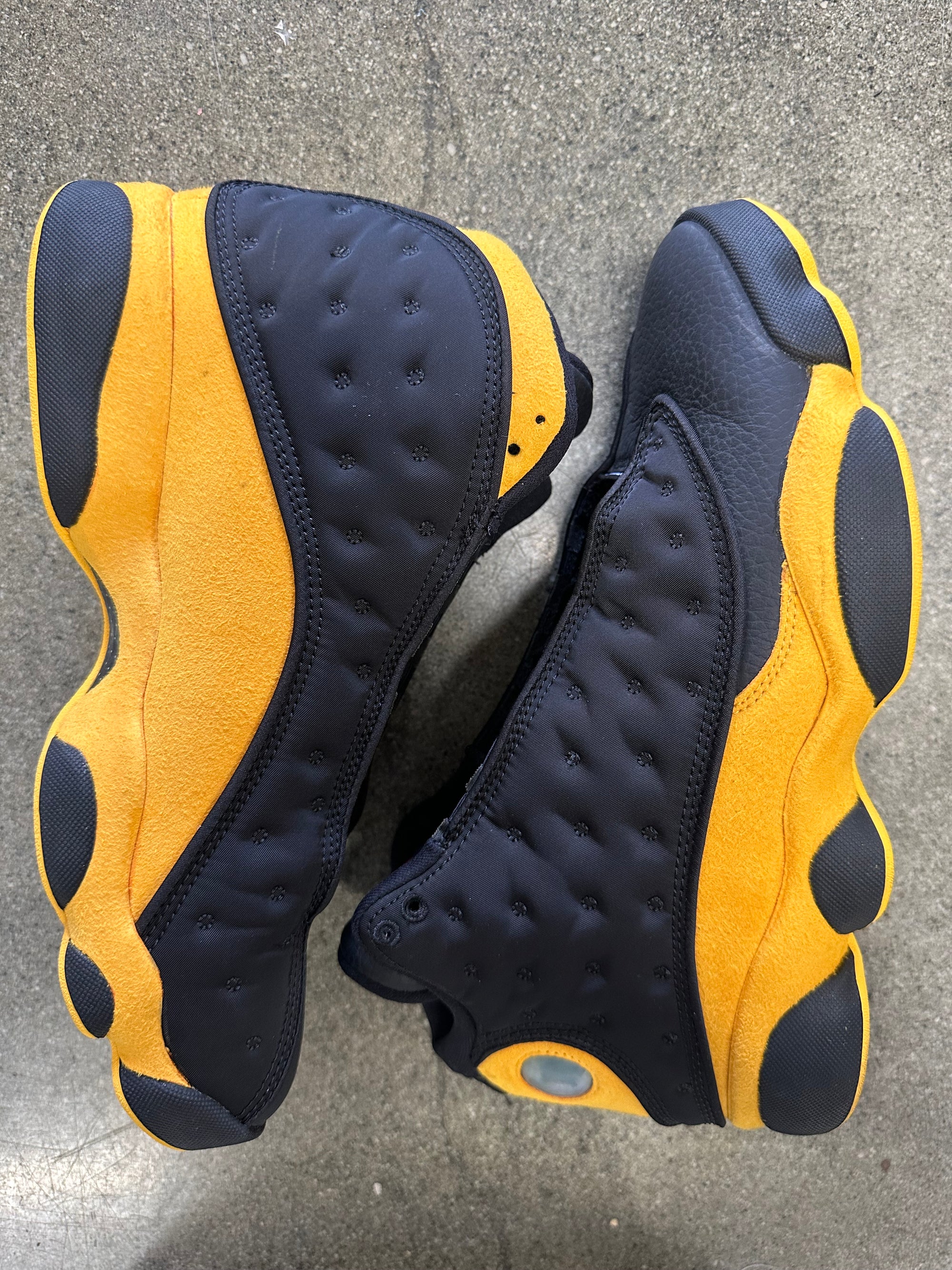 AIR JORDAN 13 CARMELO CLASS OF 2002 (B-GRADE)