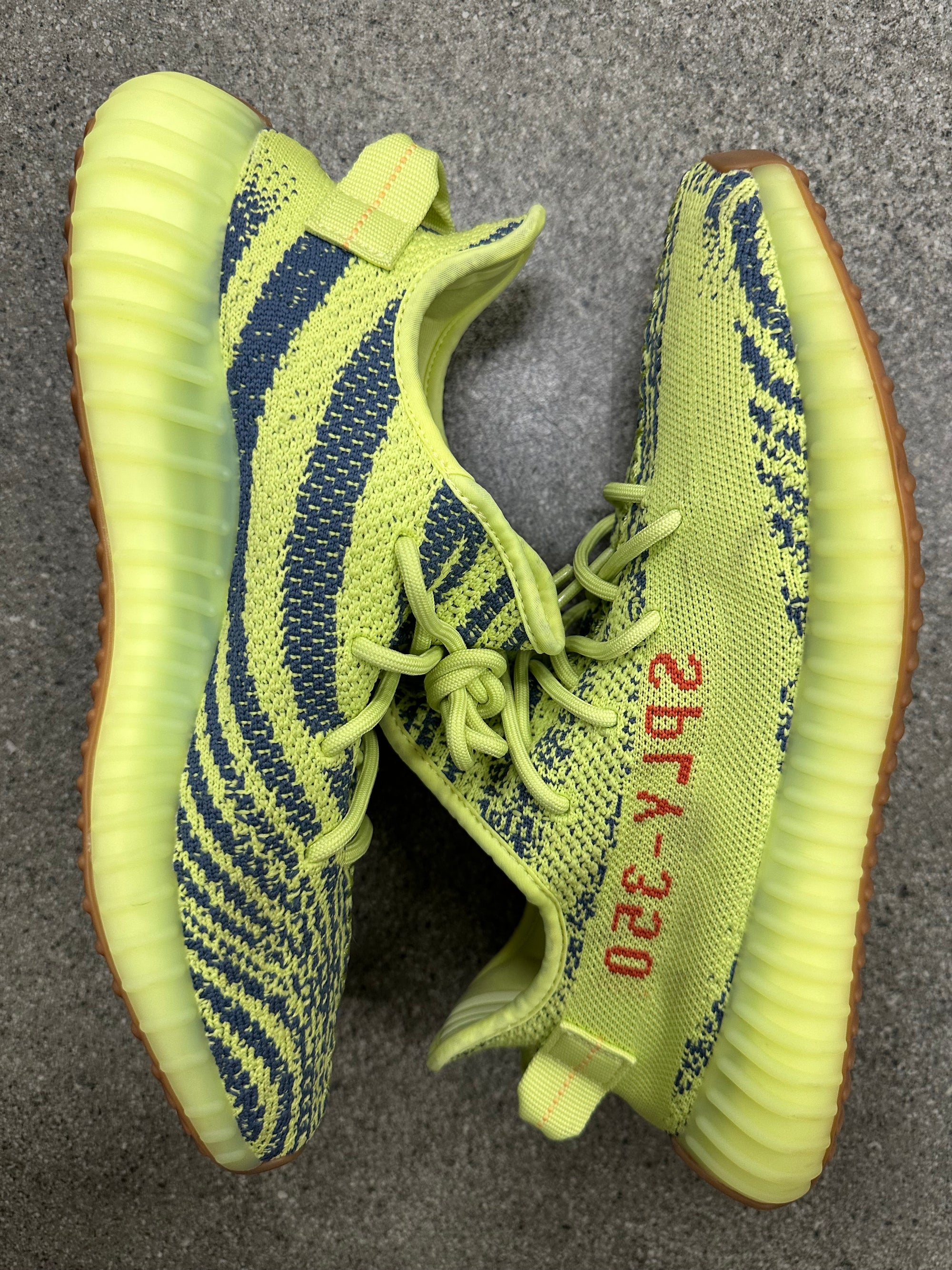 YEEZY 350 V2 SEMI FROZEN - SIZE 10 (WORN)