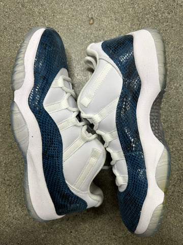 AIR JORDAN 11 LOW NAVY SNAKE - SIZE 10 (WORN)