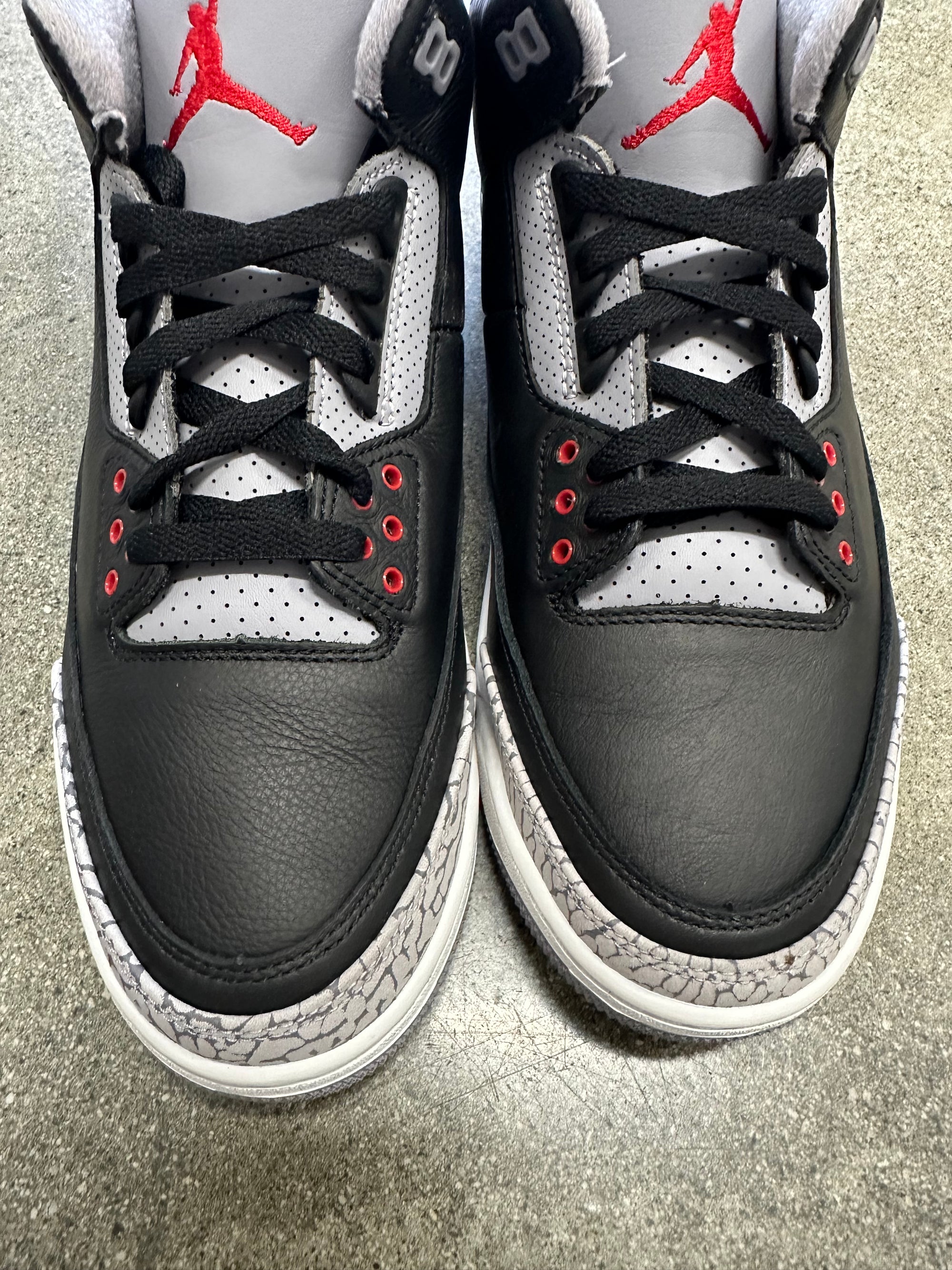 AIR JORDAN 3 BLACK CEMENT 2024 - SIZE 10 (WORN)