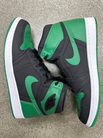 AIR JORDAN 1 PINE GREEN BLACK - SIZE 12 (WORN)