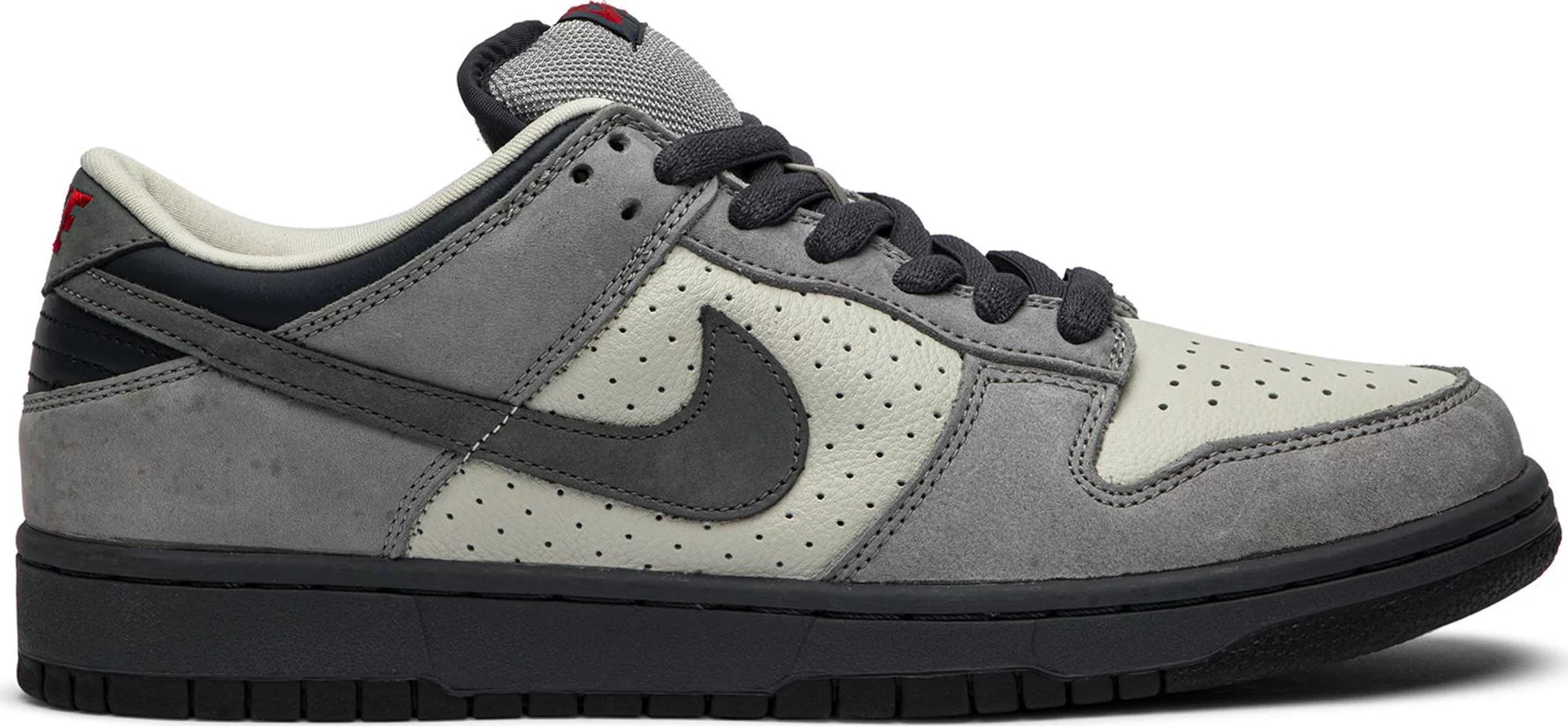 Nike Dunk Low Pro SB &quot;BANDAID&quot;