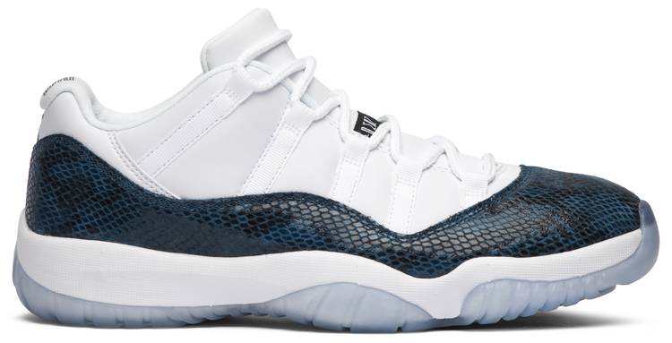 Air Jordan 11 Retro Low LE &quot;NAVY SNAKESKIN&quot; 2019