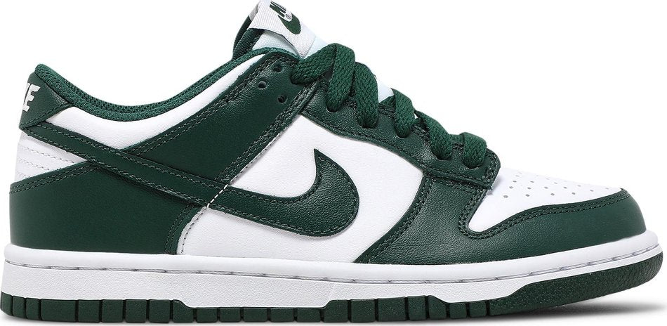 Nike Dunk Low GS &quot;MICHIGAN STATE&quot;